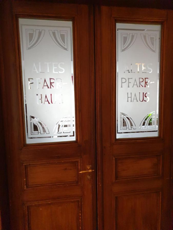 Hotel Altes Pfarrhaus Beaumarais Saarlouis Exterior foto